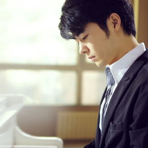 憋尿➕挠胸➕挠腋窝视频
